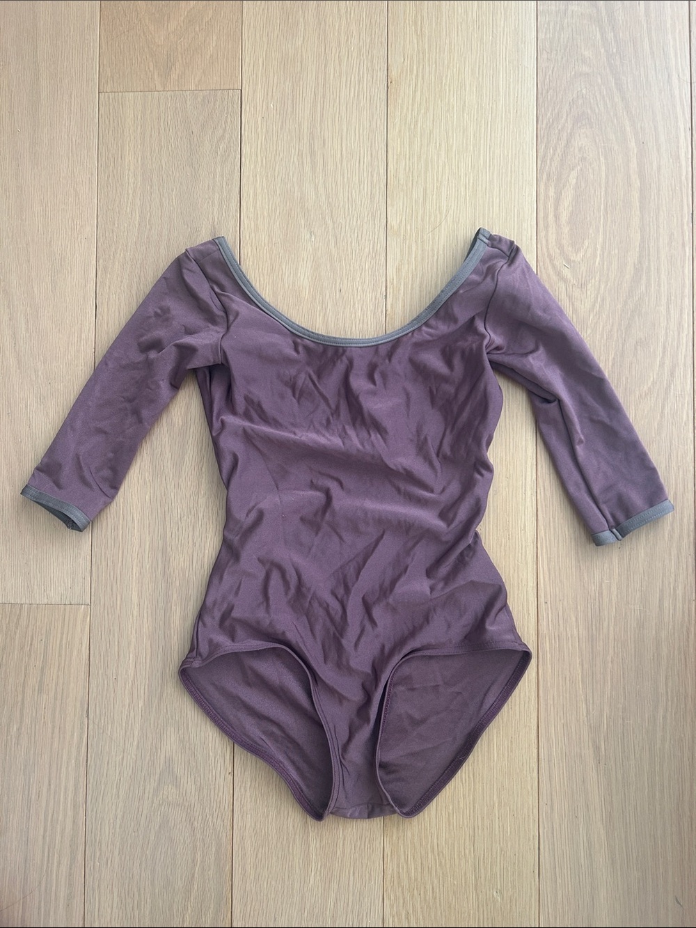 Yumiko mauve half sleeve leotard